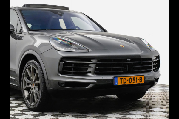 Porsche Cayenne 3.0 E-Hybrid 465pk Sport Chrono (carbon,stoelventilatie,alcantara hemel/stuur,panodak)