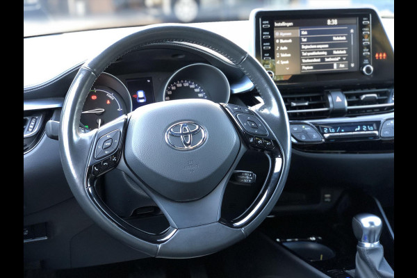 Toyota C-HR 2.0 Hybrid Bi-Tone | Dodehoekherkenning, Apple CarPlay/Android Auto, 18 inch, Keyless, Stoel + Stuurverwarming