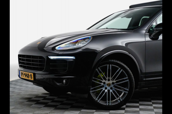 Porsche Cayenne 3.0 S E-Hybrid 416pk Platinum Edition Sport Chrono (panodak,matrix,360,bose,luchtvering)