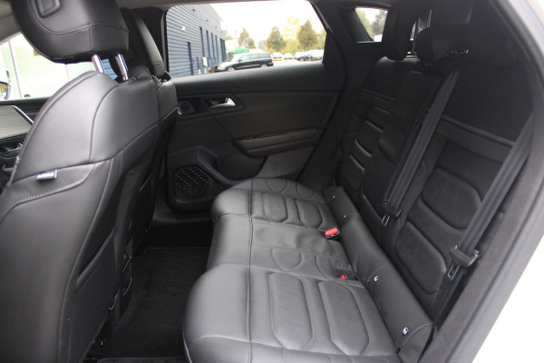 Citroën C5 X 1.6 PHEV 225PK AUTOMAAT HYBRID SHINE |NAVIGATIE |19'' TWO TONE LICHTMETALEN VELGEN|ELEKTRISCHE ACHTERKLEP | LEDEREN BEKLEDING | ELEKTRISCH VERSTELBARE VOORSTOELEN MET GEHEUGEN | CAMERA | DODEHOEK BEWAKING | STOEL/STUUR VERW. |STOELVENTILATIE | DRAADLOZE TELEFOON LADER | APPLECARPLAY/ANDROID AUTO|FULL LED KOPLAMPEN|