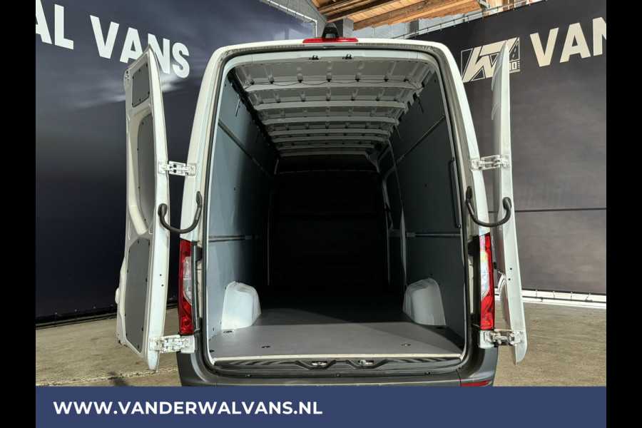 Mercedes-Benz Sprinter 317 CDI 170pk L3H2 Euro6 Airco | Camera | Apple Carplay | Android Auto 3500kg trekvermogen, Bijrijdersbank