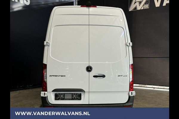 Mercedes-Benz Sprinter 317 CDI 170pk L3H2 Euro6 Airco | Camera | Apple Carplay | Android Auto 3500kg trekvermogen, Bijrijdersbank