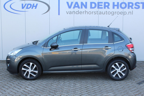 Citroën C3 1.2-82pk PureTech Feel Edition AUTOMAAT ! Correct nette Citroën C3 automaat, slechts 21.000km ! Volautm. airco, metallic lak, cruise control, centr. vergr. afstand bediend, telefoonvoorb., parkeersensoren achter, r/cd, elektr. ramen v+a etc.