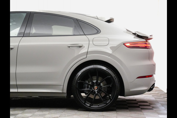 Porsche Cayenne Coupé 3.0 E-Hybrid 460pk Sport Design (carbon,panodak,sportuitlaat,head-up,matrix)