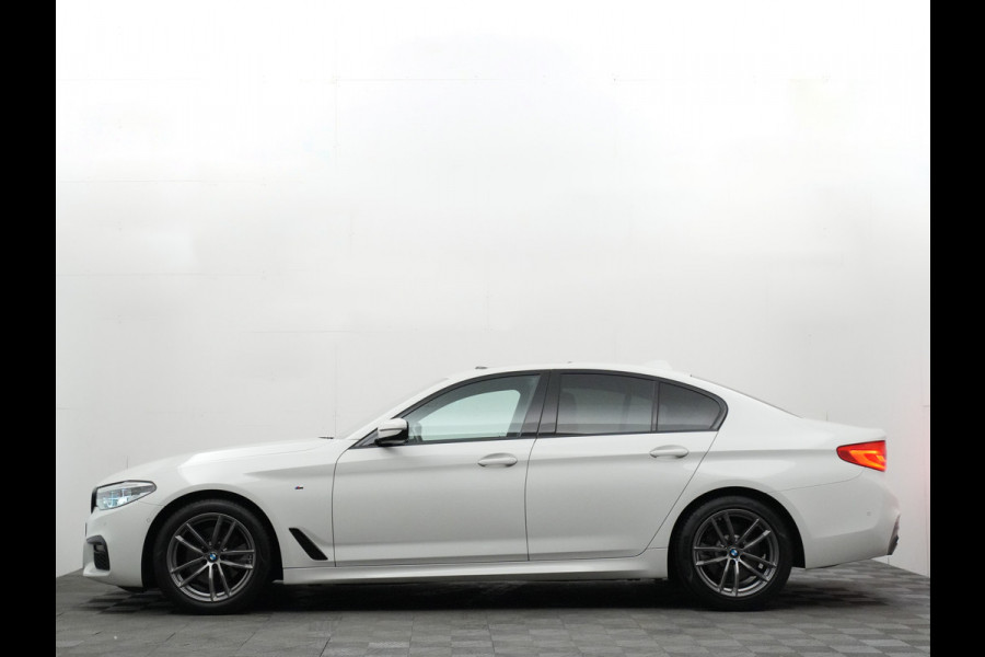 BMW 5 Serie 520i M-Sport Aut8 High Executive (head-up,harman kardon,360,panodak)