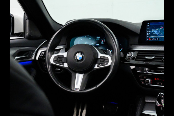 BMW 5 Serie 520i M-Sport Aut8 High Executive (head-up,harman kardon,360,panodak)