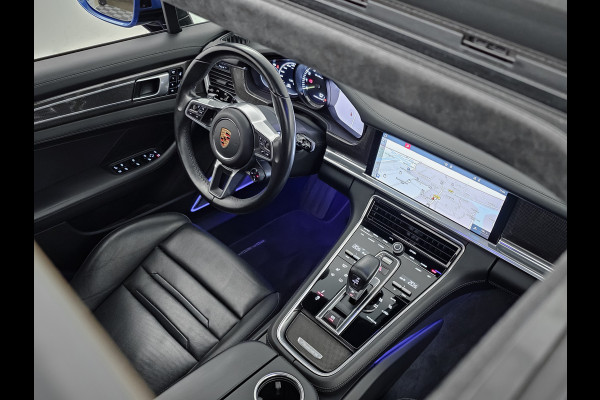 Porsche Panamera Sport Turismo 4.0 Turbo S E-Hybrid 686pk (carbon,softclose,burmester,stoelventilatie,panodak)