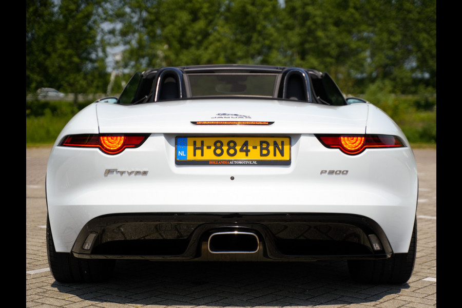 Jaguar F-Type 2.0T 300pk R-Dynamic (1e eigenaar, full carbon, nieuwstaat)