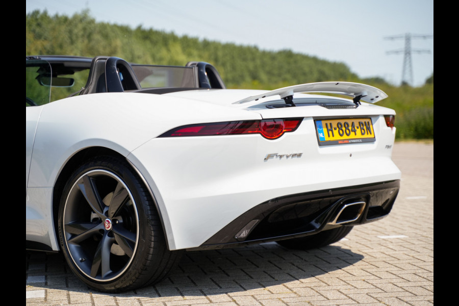 Jaguar F-Type 2.0T 300pk R-Dynamic (1e eigenaar, full carbon, nieuwstaat)