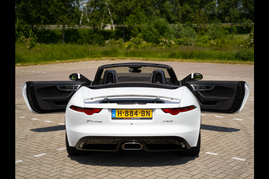 Jaguar F-Type 2.0T 300pk R-Dynamic (1e eigenaar, full carbon, nieuwstaat)