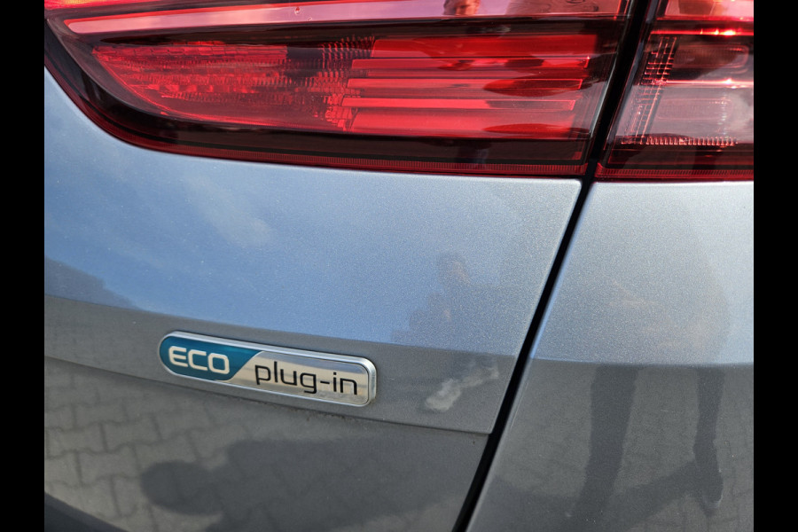 Kia Ceed Sportswagon 1.6 GDI ExecutiveLine Plug In Hybrid PHEV | Panodak | Adaptive Cruise | Lederen Sportstoelen Memory | Apple Carplay | Camera |