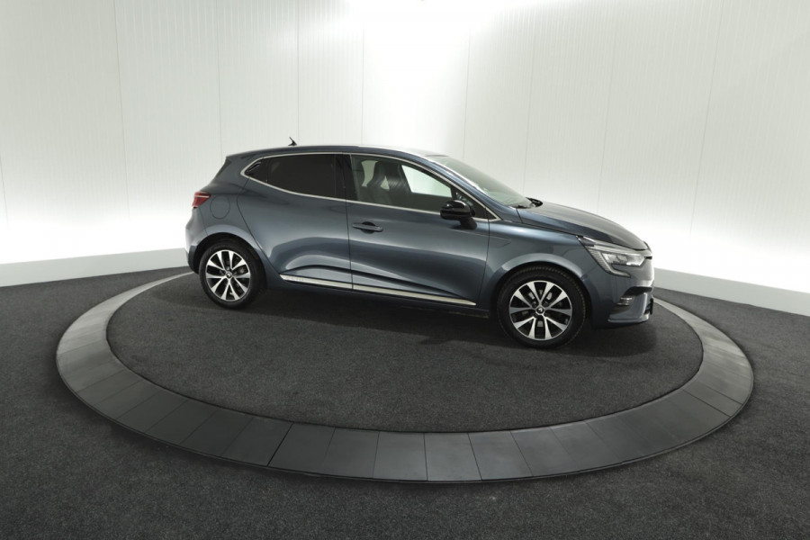 Renault Clio TCe 100 EDC Intens l Automaat l Apple Carplay | Parkeersensoren | Camera