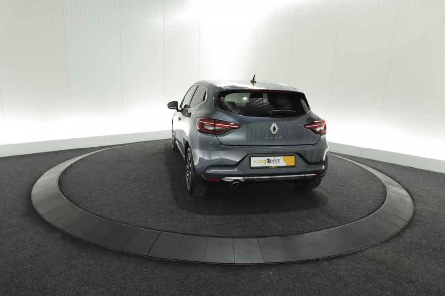 Renault Clio TCe 100 EDC Intens l Automaat l Apple Carplay | Parkeersensoren | Camera