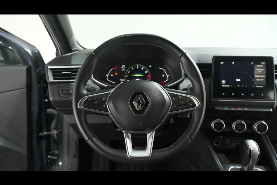 Renault Clio TCe 100 EDC Intens l Automaat l Apple Carplay | Parkeersensoren | Camera