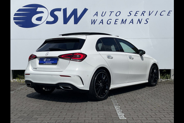 Mercedes-Benz A-Klasse 200 Business Solution AMG | Pano | Ambient Light | Camera | Night | Keyless | LED | 19 inch