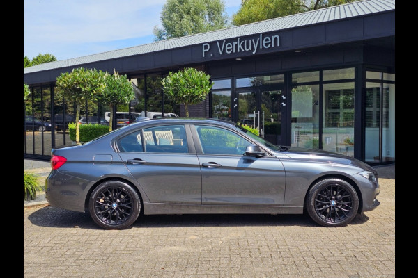 BMW 3 Serie 318i Centennial Executive I 18 inch LM VELGEN I Airco I Navigati