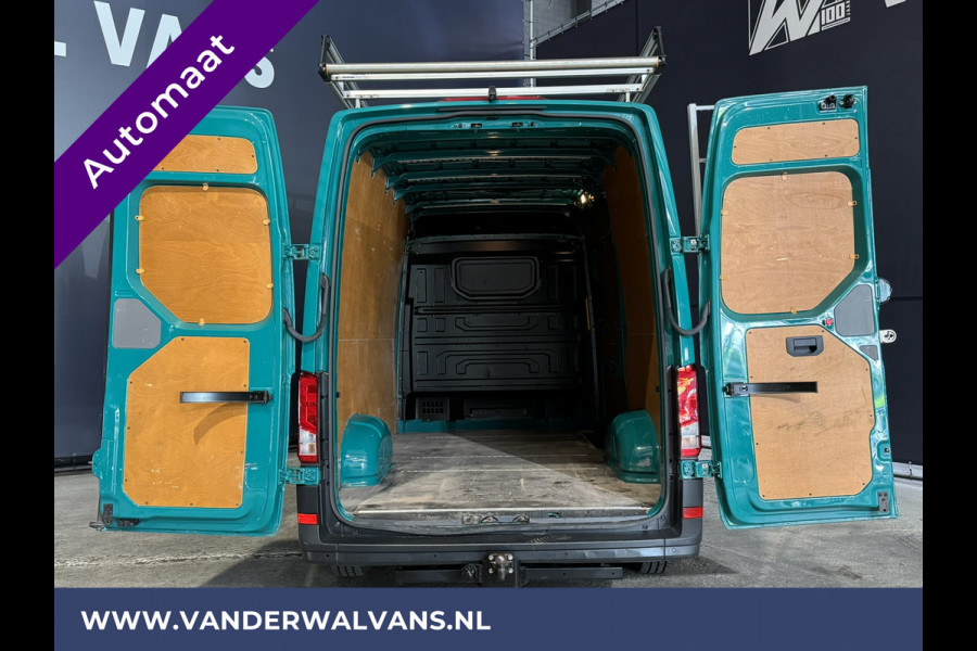 Volkswagen Crafter 2.0 TDI 177pk Automaat L3H3 L2H2 Euro6 Airco | 3000kg Trekhaak | Imperiaal | Camera Navigatie, Apple Carplay, Android Auto, Cruisecontrol, Parkeersensoren, Trap, Bijrijdersbank