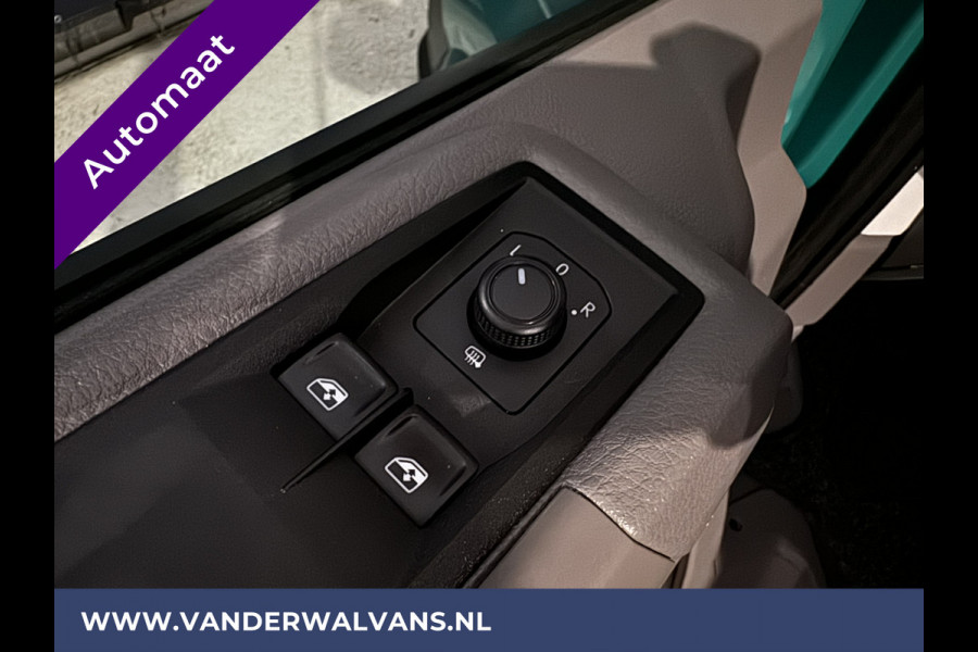 Volkswagen Crafter 2.0 TDI 177pk Automaat L3H3 L2H2 Euro6 Airco | 3000kg Trekhaak | Imperiaal | Camera Navigatie, Apple Carplay, Android Auto, Cruisecontrol, Parkeersensoren, Trap, Bijrijdersbank