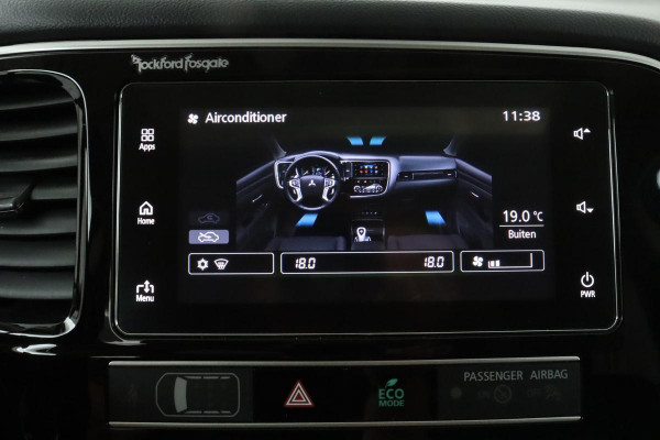 Mitsubishi Outlander 2.4 PHEV Intense+ | Trekhaak | Schuifdak | Stoelverwarming | Carplay | Camera | Keyless | Full LED | Stuurverwarming