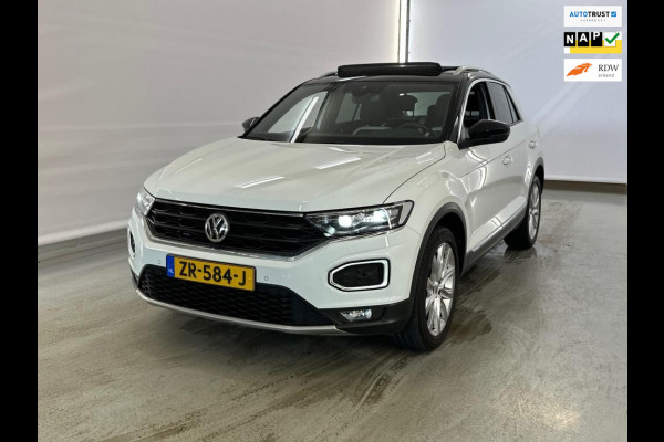 Volkswagen T-Roc 1.5 TSI Sport | R-Line - PANO - NL AUTO - NAP