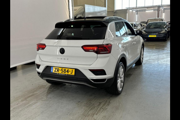 Volkswagen T-Roc 1.5 TSI Sport | R-Line - PANO - NL AUTO - NAP