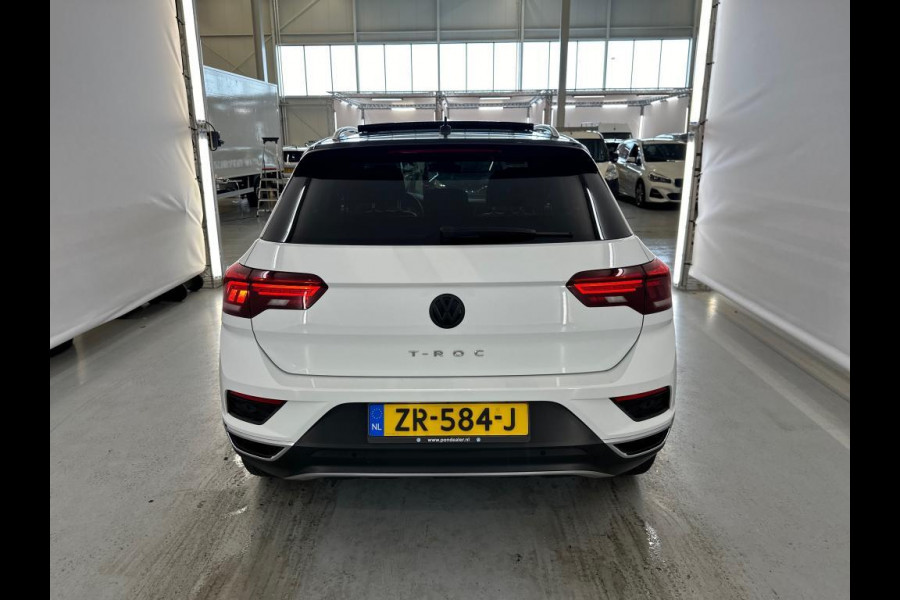 Volkswagen T-Roc 1.5 TSI Sport | R-Line - PANO - NL AUTO - NAP