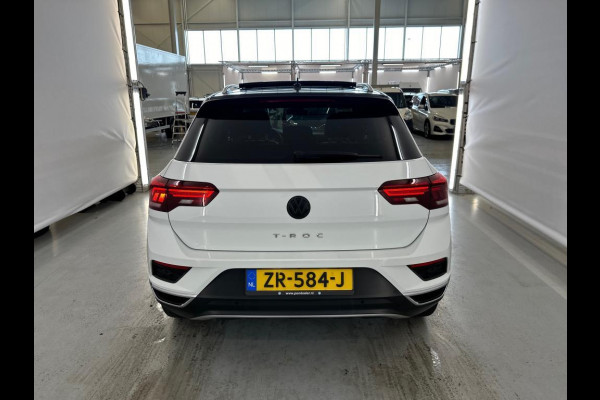 Volkswagen T-Roc 1.5 TSI Sport | R-Line - PANO - NL AUTO - NAP