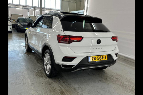 Volkswagen T-Roc 1.5 TSI Sport | R-Line - PANO - NL AUTO - NAP