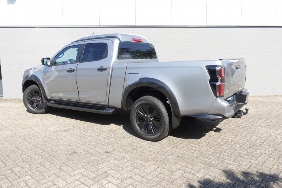 Isuzu D-max 1.9 Double Cab lang V-Cross | AUTOMAAT | UIT VOORRAAD LEVERBAAR!! | BPM- VRIJ!!