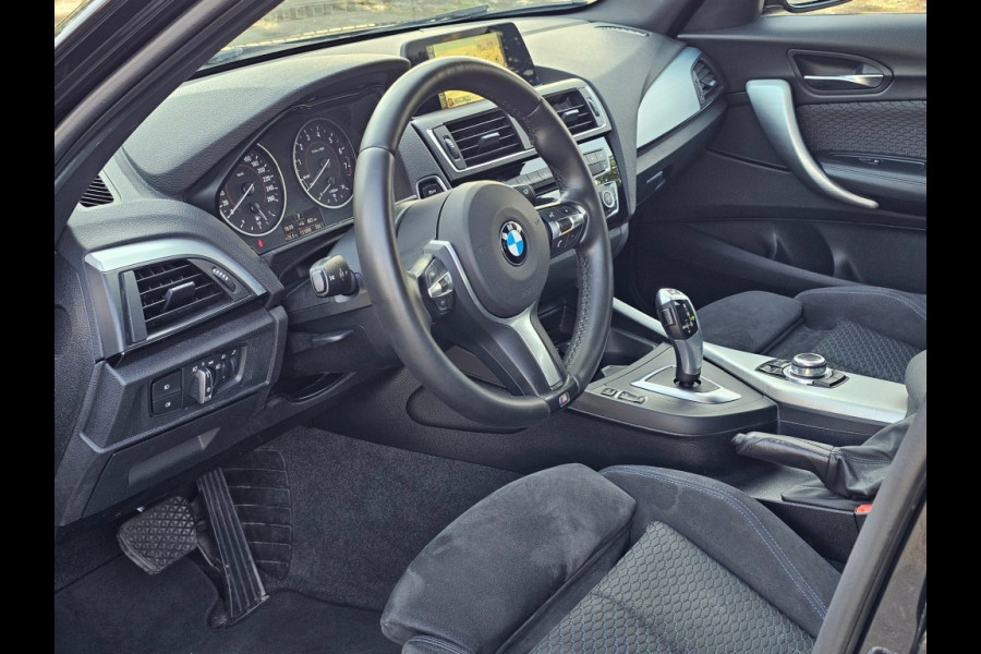 BMW 1-serie 118I HIGH EXEC I M Sport I Navigatie I Climate control I