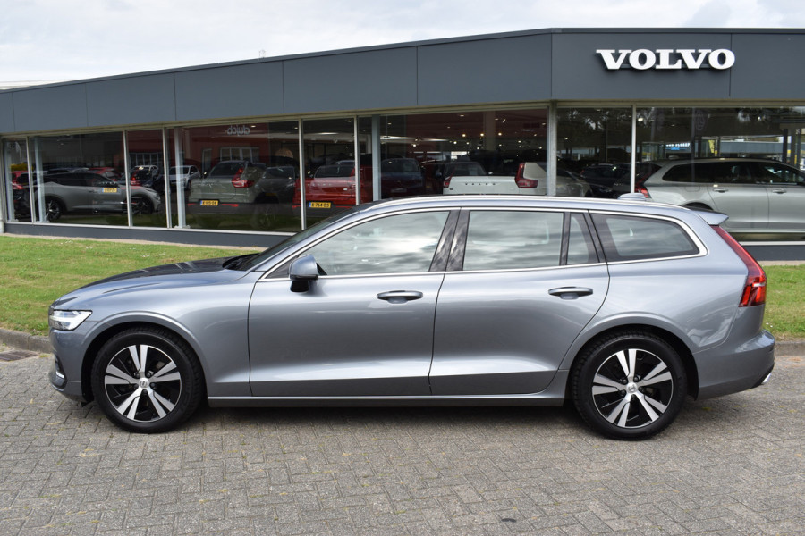 Volvo V60 B3 177PK Automaat Inscription | Trekhaak | ACC | Blis | Panoramadak | H&K | Camera | Stoelverwarming | Leder