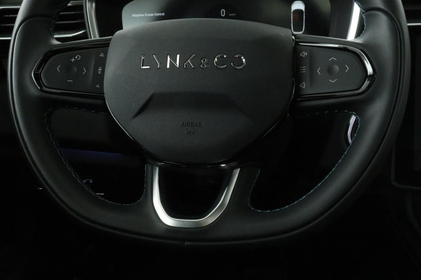 Lynk & Co 01 1.5 Plug In | Panoramadak | Infinity by Harman | 360 Camera | Adaptive cruise | Stoelverwarming | Carplay | Memory | Full LED