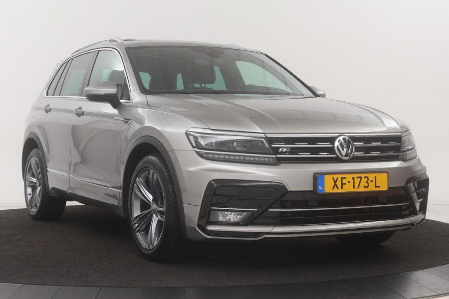 Volkswagen Tiguan 1.5 TSI R-Line | Panoramadak | Dynaudio | Stoelverwarming | Keyless | Carplay | Adaptive cruise | Active Info | Velours | Full LED