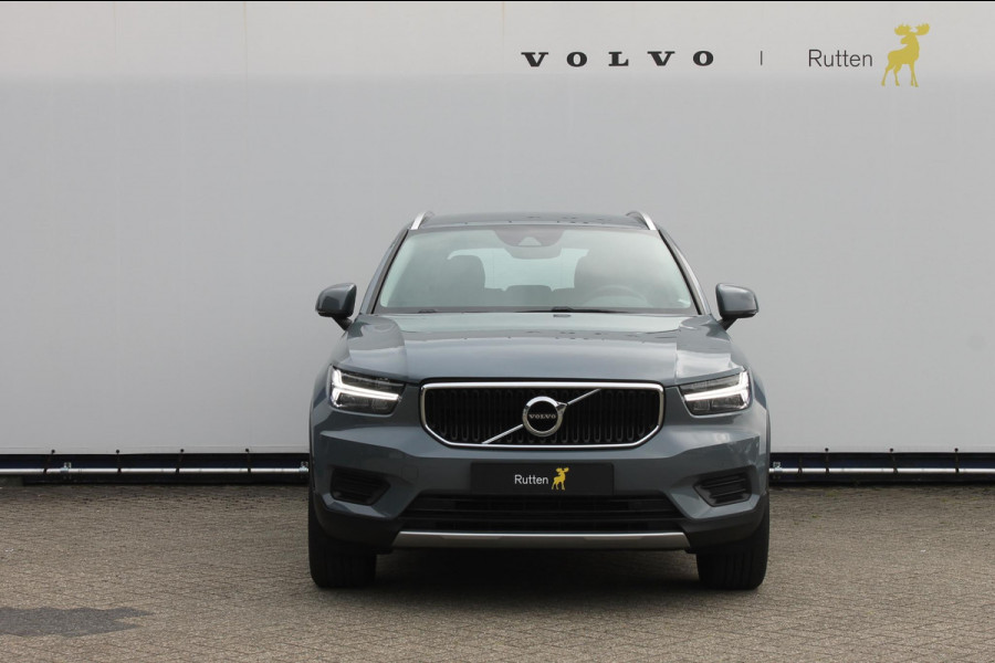 Volvo XC40 1.5 T3 Momentum Pro