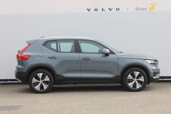 Volvo XC40 1.5 T3 Momentum Pro