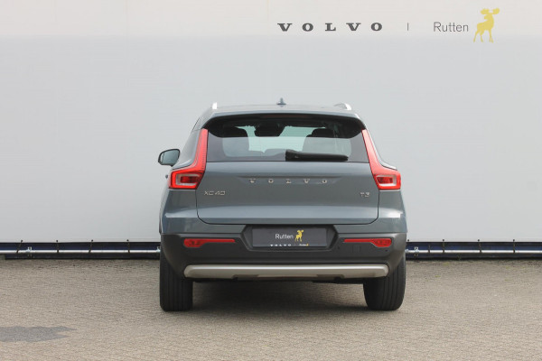 Volvo XC40 1.5 T3 Momentum Pro