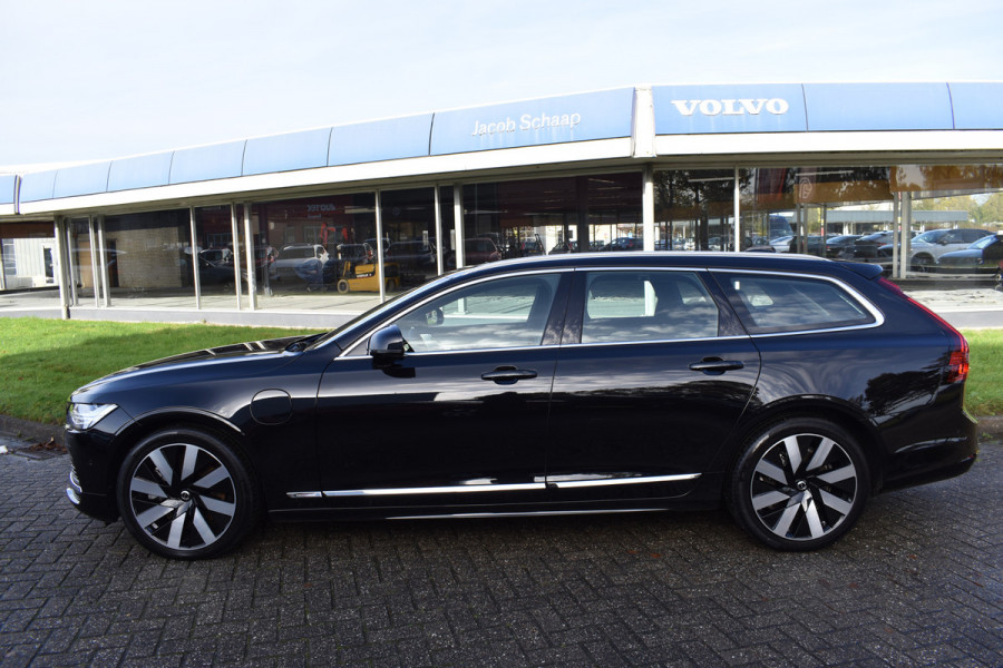 Volvo V90 T6 350PK Long Range Automaat AWD Ultimate Bright | Massage | Luchtvering | Trekhaak | Stoelkoeling | B&W | Panodak | ACC | Blis