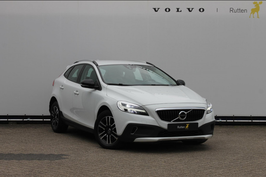 Volvo V40 Cross Country 1.5 T3 Edition+