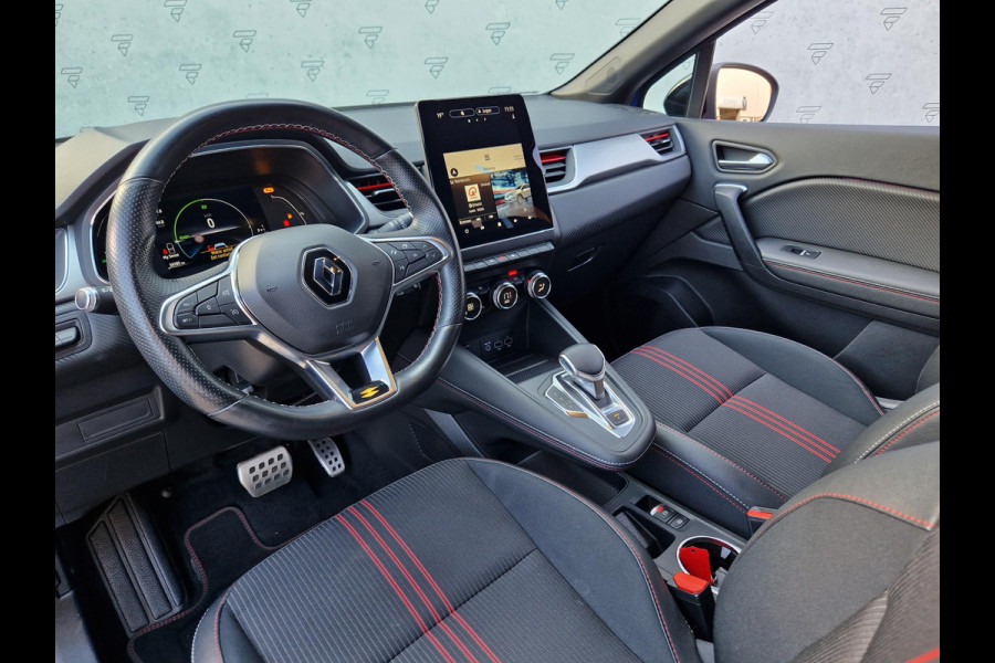 Renault Captur 1.6 E-Tech Hybrid 145 R.S. Line | Trekhaak | Camera | Clima | Navi | PDC | Key-Less |