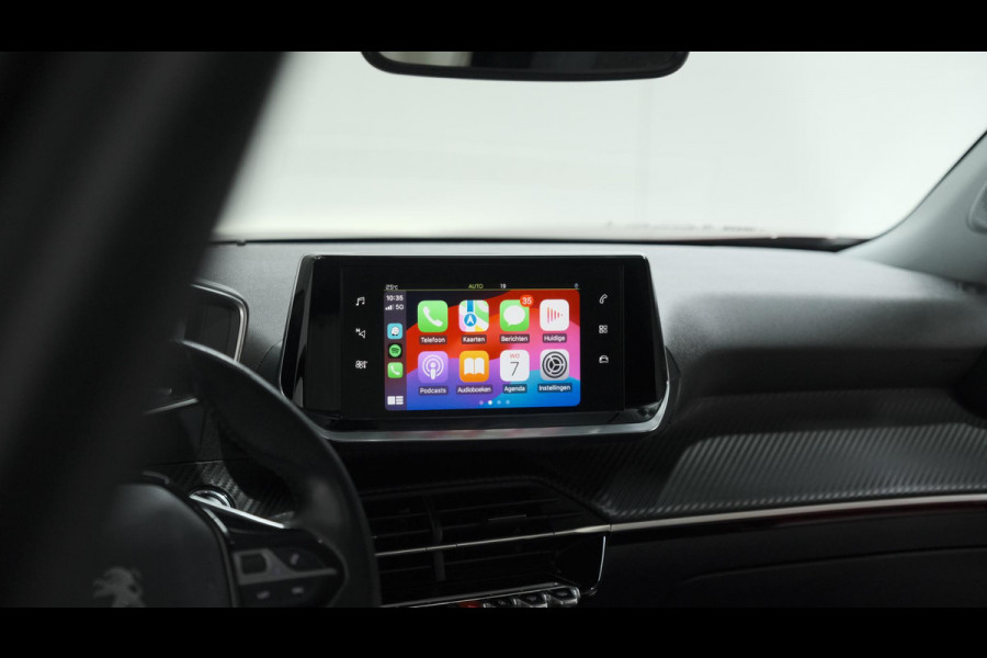 Peugeot 2008 PureTech Allure Pack | Parkeersensoren | Apple Carplay | Climate Control | Trekhaak