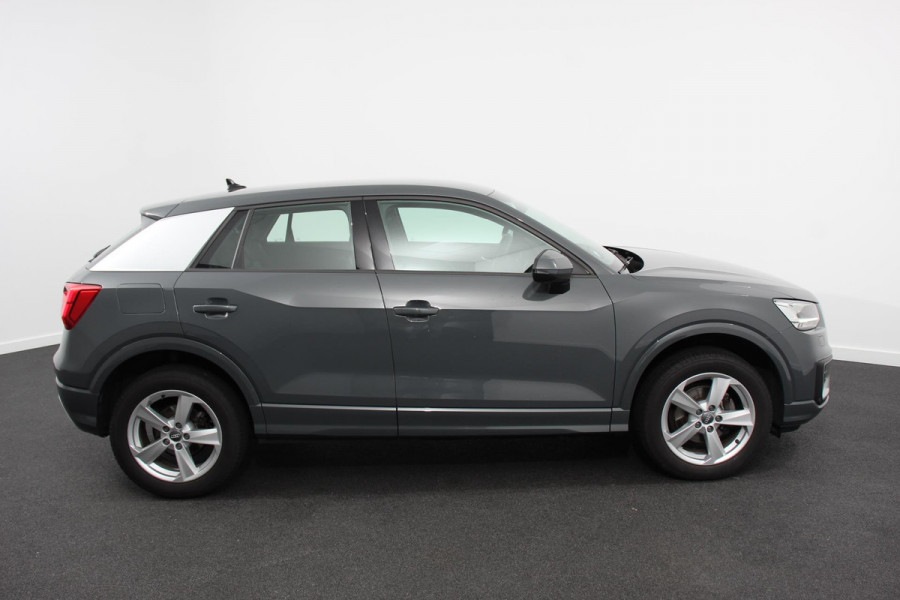 Audi Q2 35 TFSI 150pk S -Tronic Sport | Navigatie | Apple Carplay / Android auto | Climate control | Electrisch bedienbare achterklep | Dab | Led | Adaptive Cruise control | Stoelverwarming