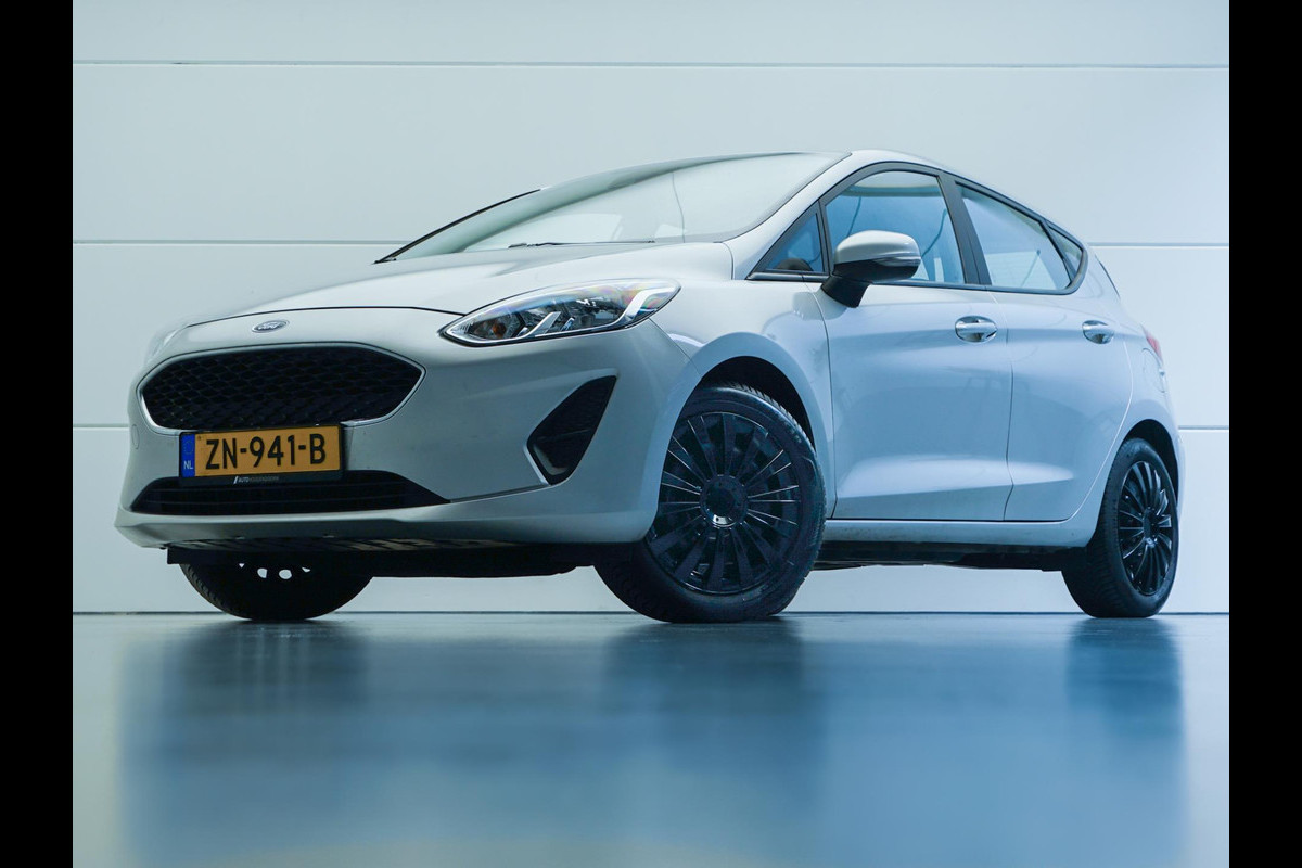 Ford Fiesta 1.1 Trend (APPLE CARPLAY,GROOT NAVI,AIRCO,CRUISE,LANE ASSIST,MULTI-FUNCTIONEEL STUURWIEL,LM-VELGEN,TOPSTAAT)