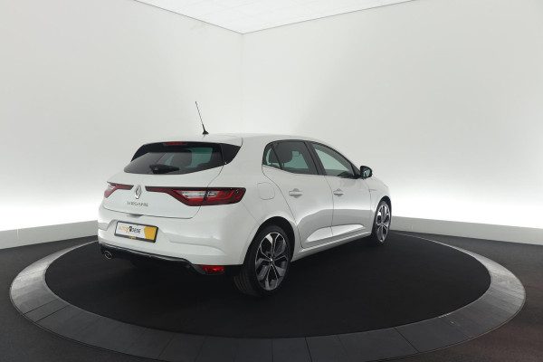 Renault Mégane TCe 130 GT-Line | Navigatie | Stoelverwarming | Parkeersensoren