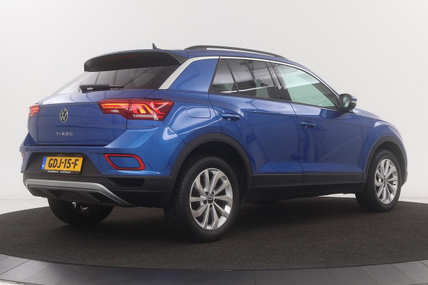 Volkswagen T-Roc 1.5 TSI Style | DSG | Adaptive cruise | Carplay | Climate control | PDC | Full LED | Digital Cockpit | Getint glas