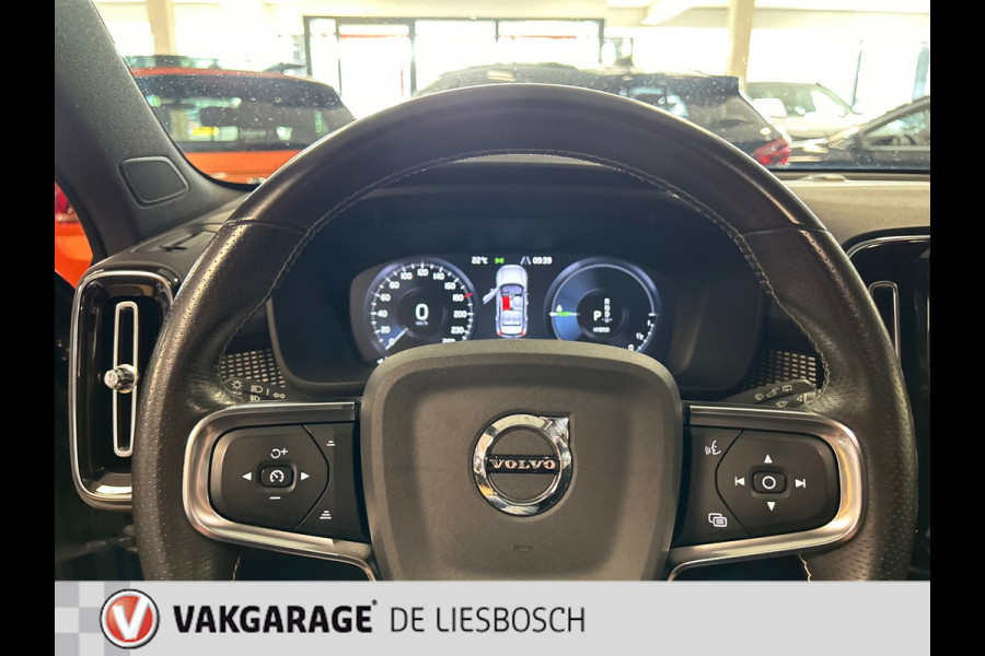 Volvo XC40 1.5 T5 Recharge R-Design,navi,camera,elec klep,boeken,trekhaak,leder