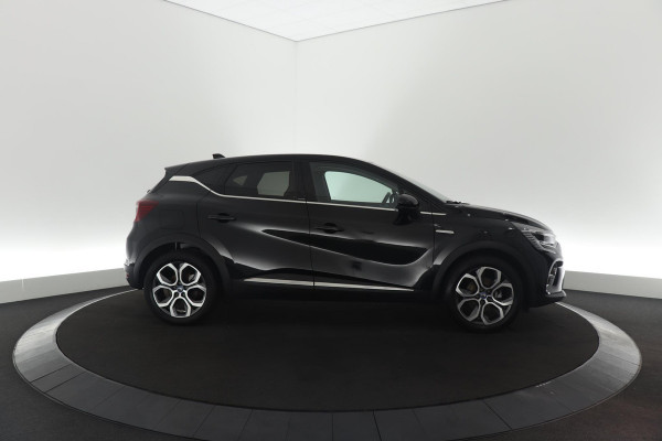 Renault Captur 1.6 E-Tech Plug-in Hybrid 160 Business | Camera | Apple Carplay | 9.3 Inch Groot Scherm | Allseason Banden | Parkeersensoren