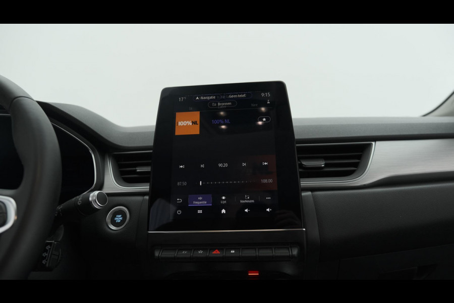 Renault Captur 1.6 E-Tech Plug-in Hybrid 160 Business | Camera | Apple Carplay | 9.3 Inch Groot Scherm | Allseason Banden | Parkeersensoren