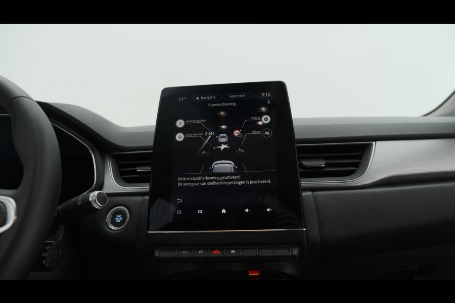 Renault Captur 1.6 E-Tech Plug-in Hybrid 160 Business | Camera | Apple Carplay | 9.3 Inch Groot Scherm | Allseason Banden | Parkeersensoren