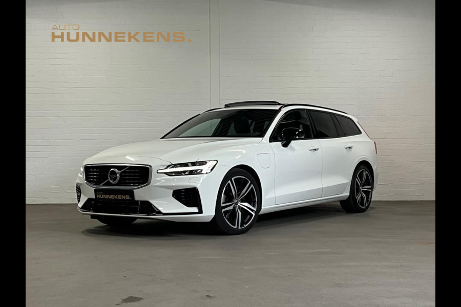 Volvo V60 T8 Twin Engine AWD R-Design | Open dak | Harman/Kardon | 360 Camera | Adapt. Cruise | BLIS