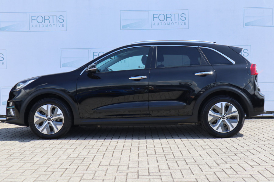 Kia e-Niro ExecutiveLine 64 kWh NL AUTO | LEDER | CARPLAY | CAMERA | STOELVERW | STOELVERKOELING |